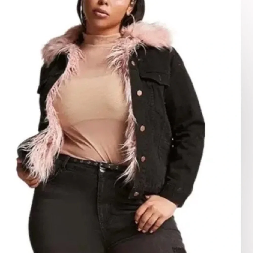 SHACI Shaggy Pink Faux Fur Jacket Size S NWOT - Picture 3 of 12